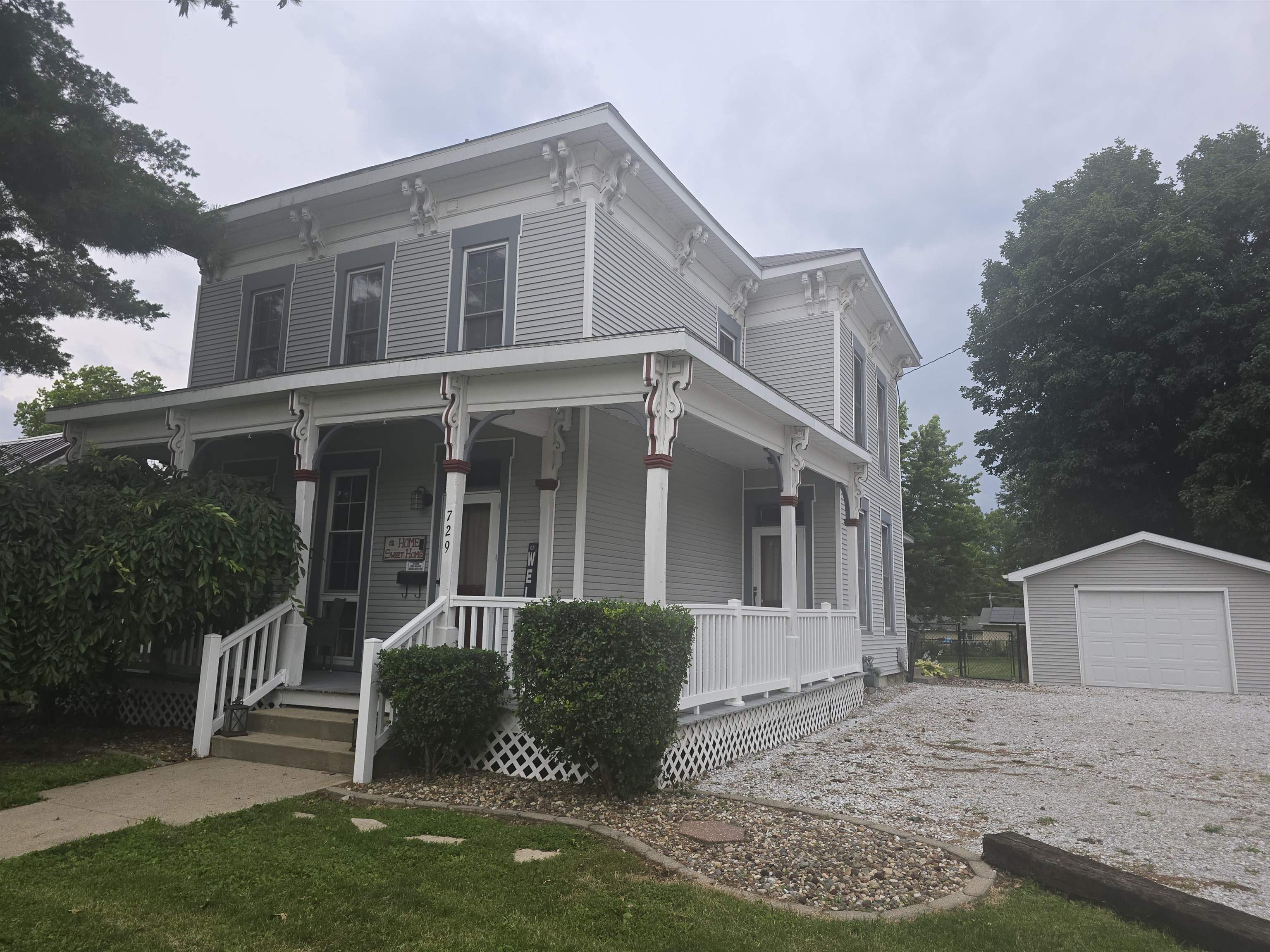 729 Locust Street Carthage, IL 62321 - Photo 26 of 32