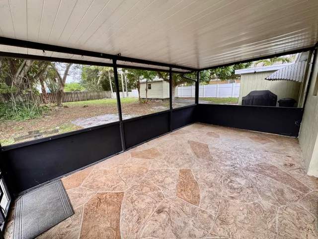 $2,800 | 609 Northwest 7th Court, Boynton Beach, FL 33426