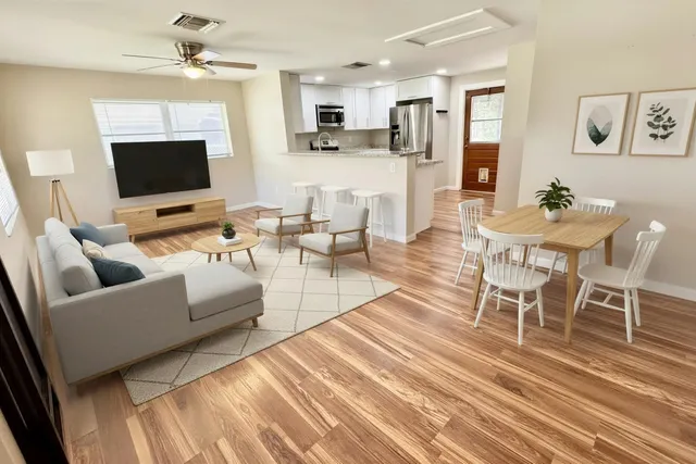 $2,800 | 609 Northwest 7th Court, Boynton Beach, FL 33426