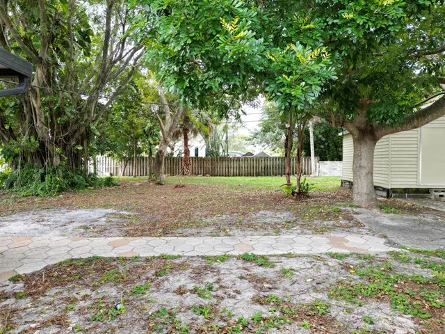 $2,800 | 609 Northwest 7th Court, Boynton Beach, FL 33426