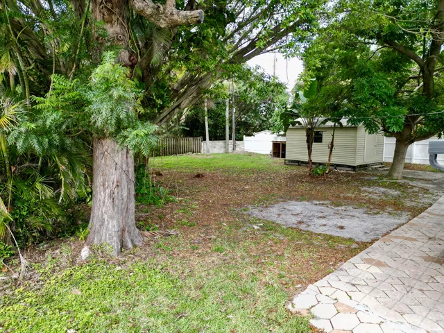 $2,800 | 609 Northwest 7th Court, Boynton Beach, FL 33426