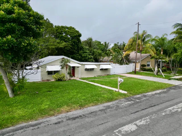 $2,800 | 609 Northwest 7th Court, Boynton Beach, FL 33426