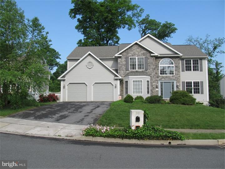 302 Shelly Drive Sinking Spring, PA 19608 - Photo 1 of 15 Exterior Front
