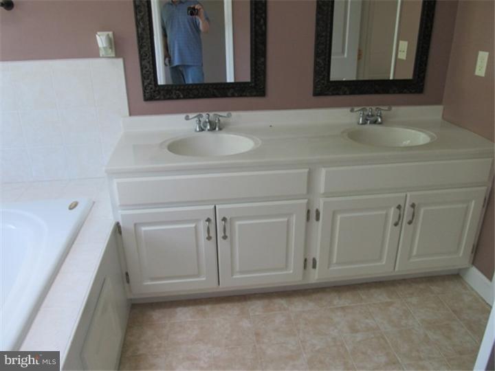 302 Shelly Drive Sinking Spring, PA 19608 - Photo 14 of 15 Bathroom