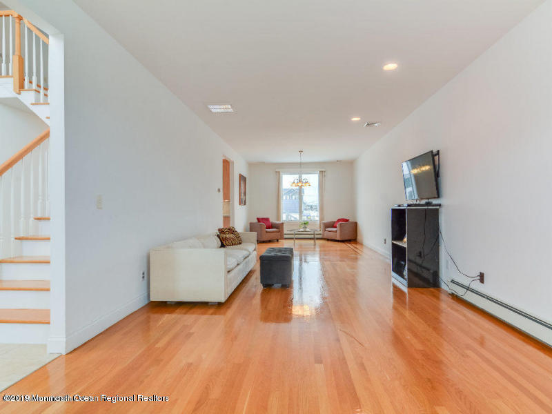 9 Mermaid Road Toms River, NJ 08753 - Photo 13 of 29 20190309204541885619000000-o