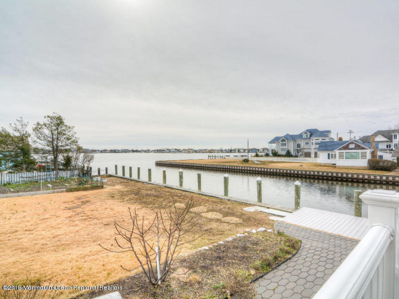 9 Mermaid Road Toms River, NJ 08753 - Photo 23 of 29 20190309204130494977000000-o