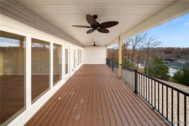 $875,000 | 422 Outer Drive, Lake Ozark, MO 65049