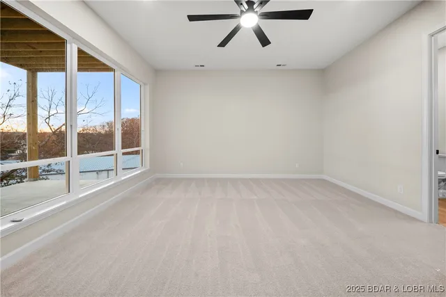 $875,000 | 422 Outer Drive, Lake Ozark, MO 65049