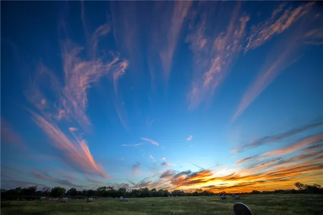 $637,000 | Tbd Southwest Tbd Sw 101st Road, Chilhowee, MO 64733