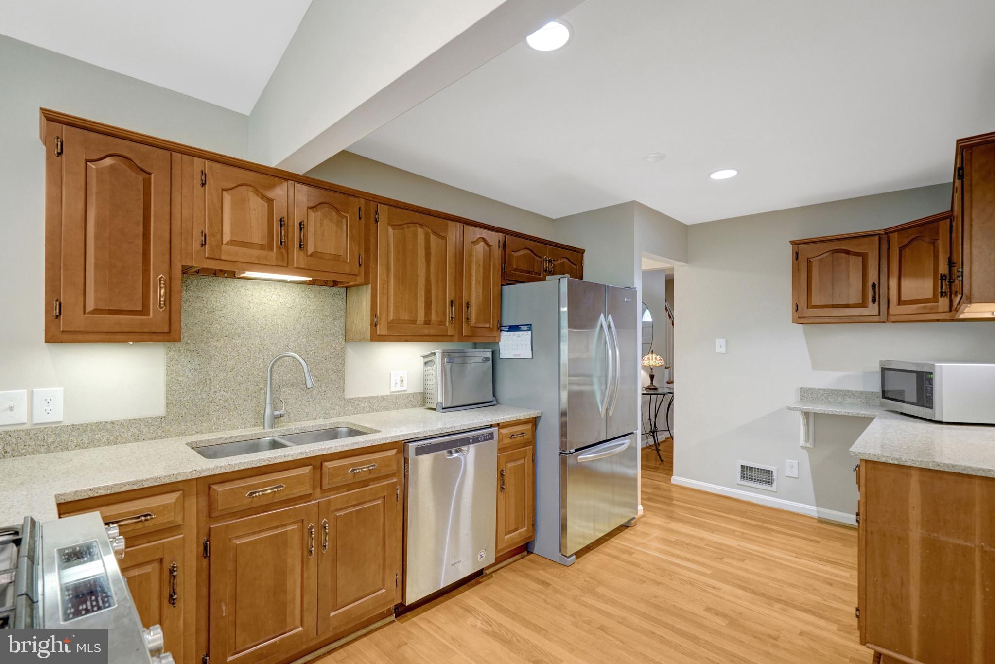 8640 Victoria Road Springfield, VA 22151 - Photo 41 of 75