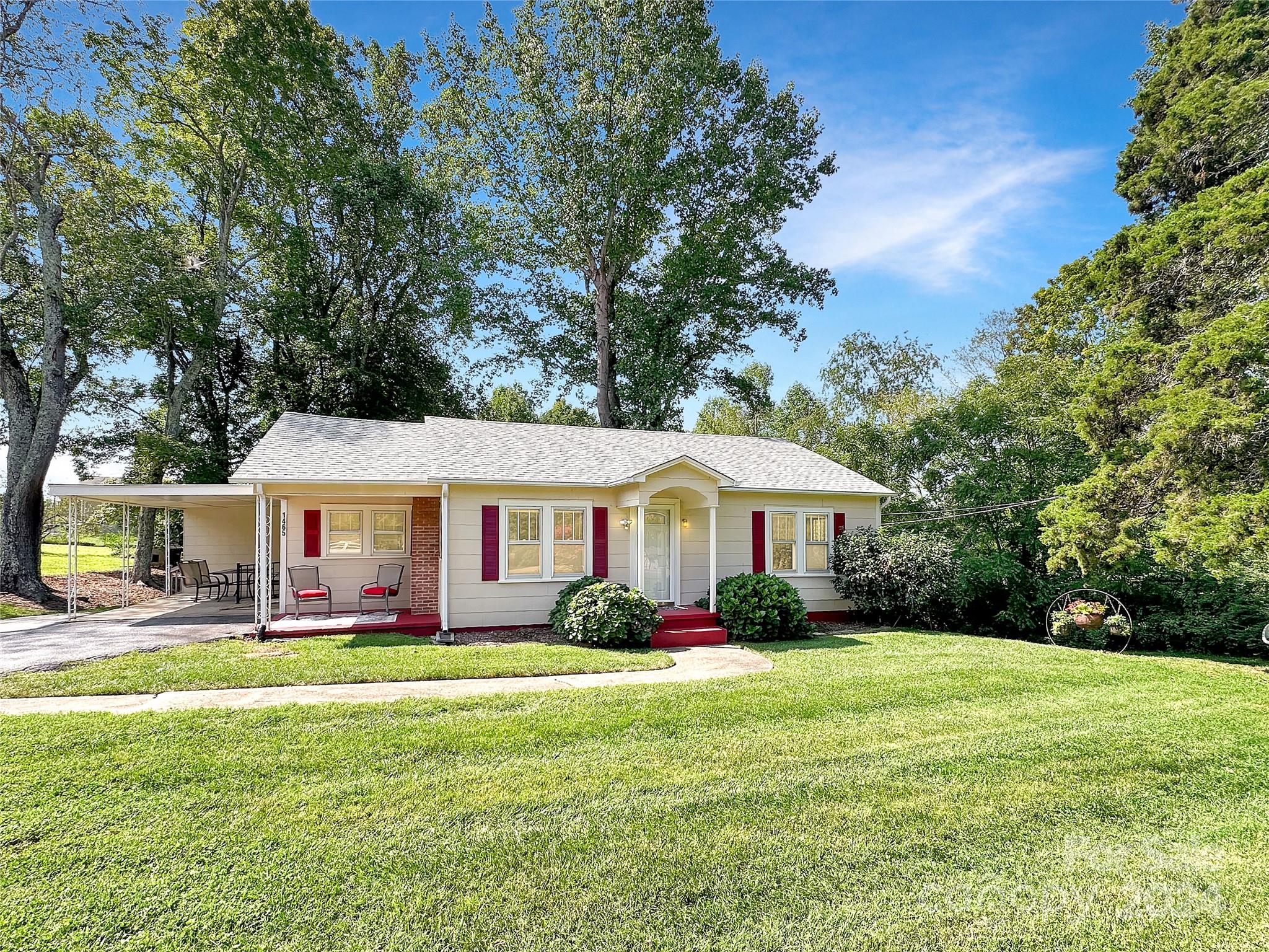1465 Baton School Road Granite Falls, NC 28630 - Photo 34 of 35 Gallery Image 34