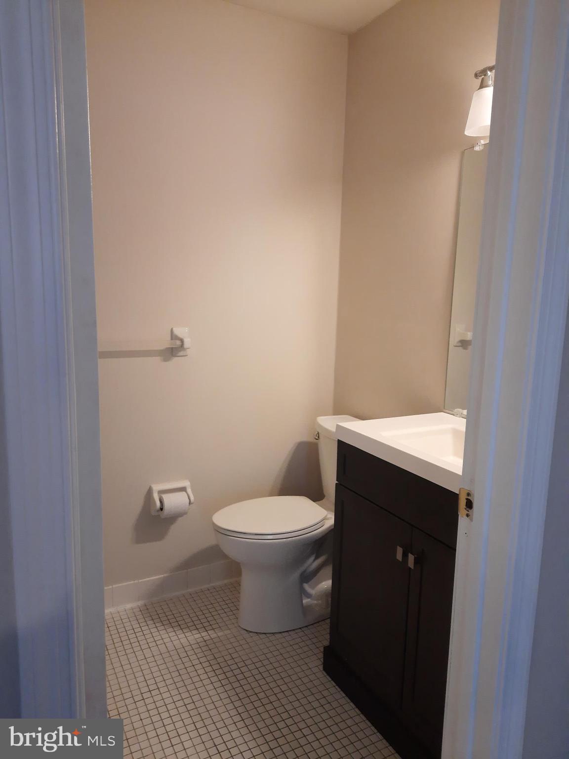 72 Whetstone Road Horsham, PA 19044 - Photo 12 of 20 Full bathroom in Owner's Suite