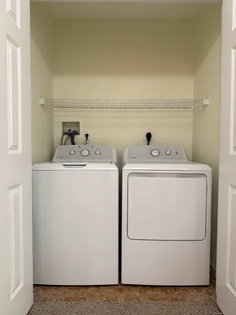 $216,000 | 380 Main Street, Unit 7, Wallingford, CT 06492