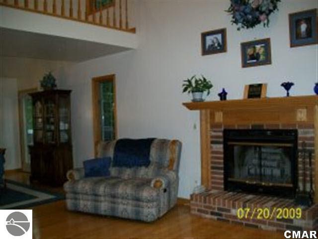 7825 Timber Ridge Way Blanchard, MI 49310 - Photo 13 of 17 1774274-12.JPG