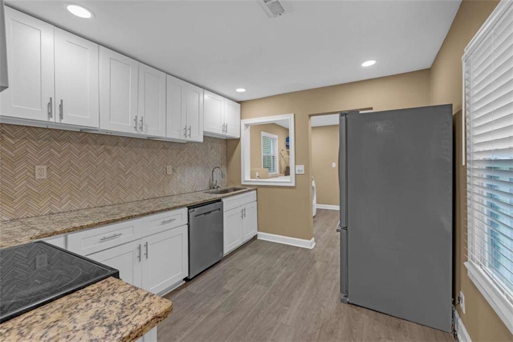1764 Lee Street Decatur, GA 30035 - Photo 9 of 23 Gallery Image 9
