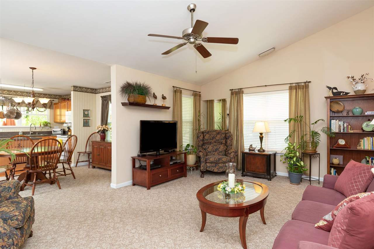 4009 Hopper Street Raleigh, NC 27616 - Photo 5 of 25 Living Room