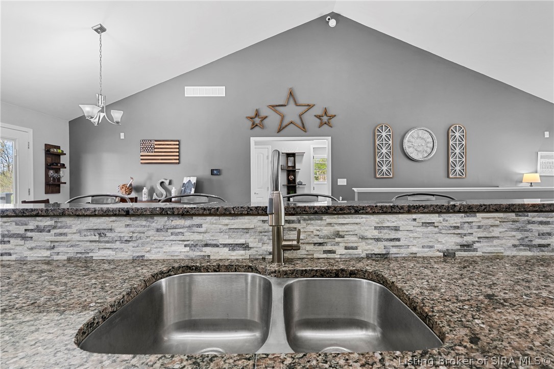 2167 Wiseman Road Southeast Corydon, IN 47112 - Photo 12 of 88