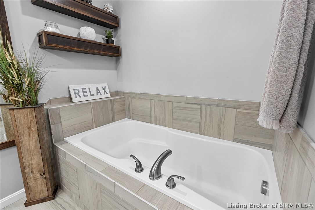 2167 Wiseman Road Southeast Corydon, IN 47112 - Photo 27 of 88