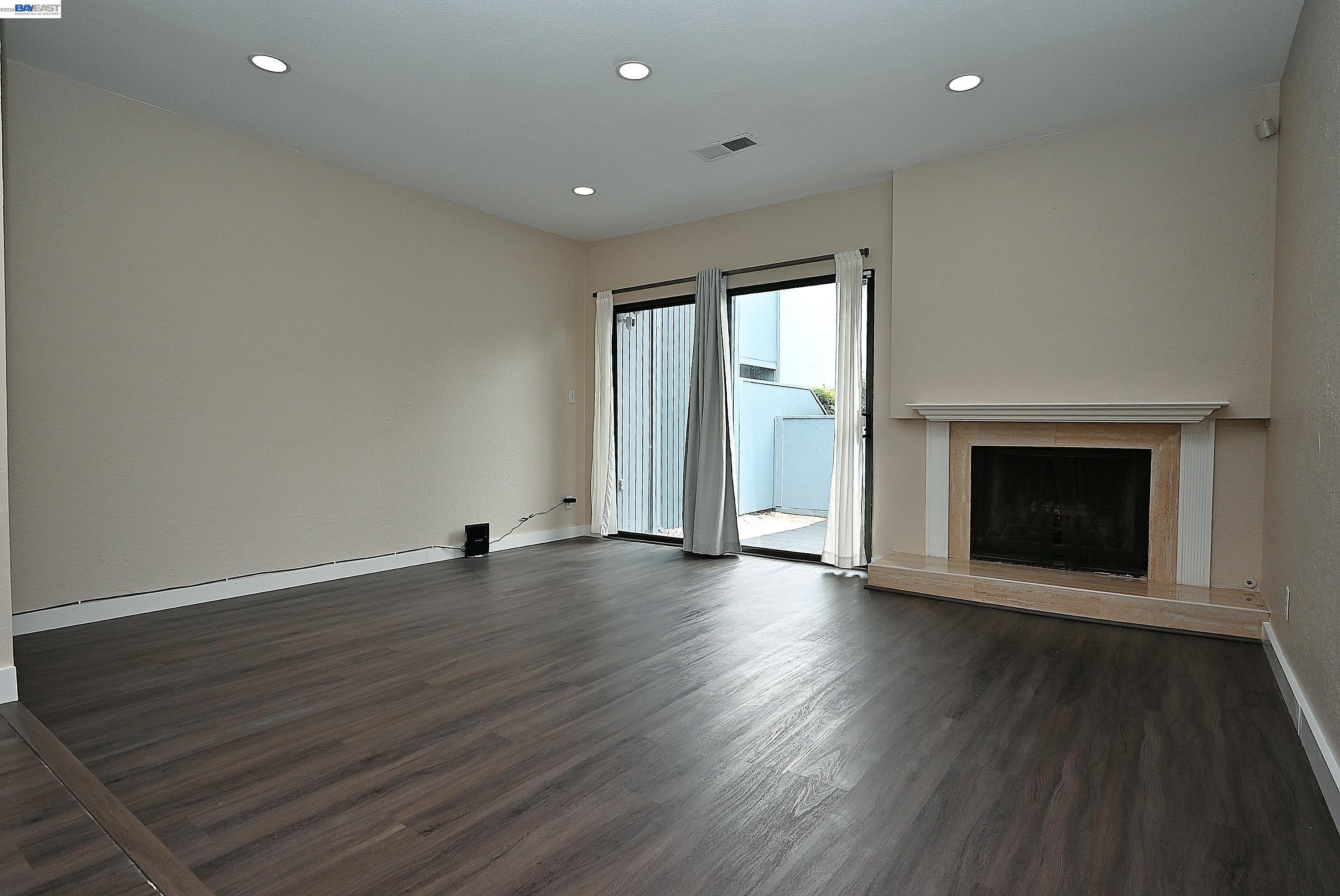 17994 Azalea Road Hayward, CA 94541 - Photo 9 of 37
