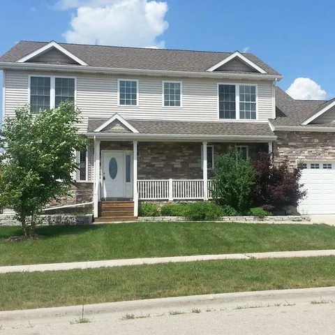 $349,000 | 215 St Andrews Drive, DeKalb, IL 60115