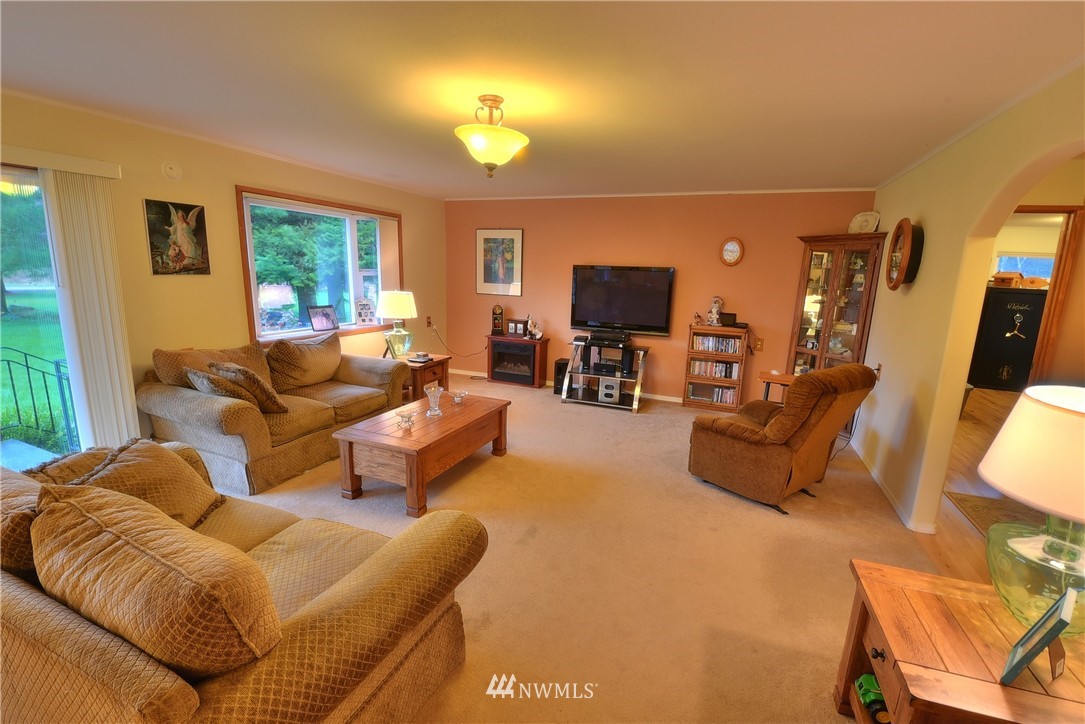6118 Kickerville Road Ferndale, WA 98248 - Photo 10 of 25