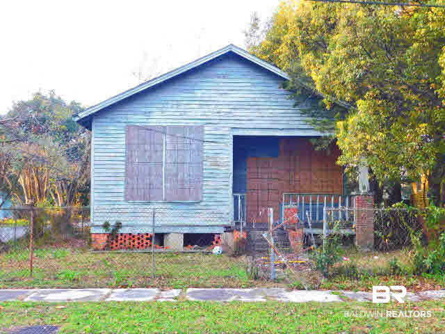 651 South Carolina Street Mobile, AL 36603 - Photo 1 of 5