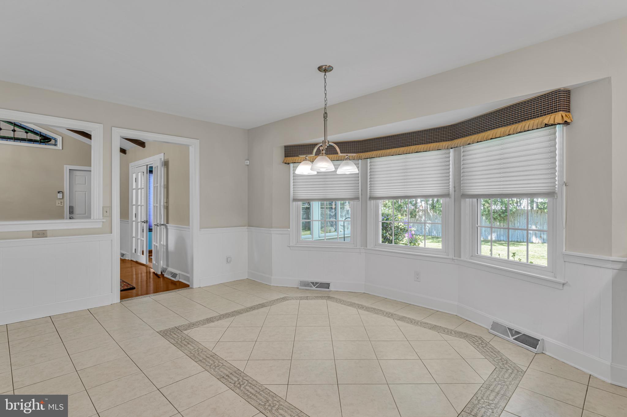 1192 Riviera Boulevard Vineland, NJ 08361 - Photo 16 of 66