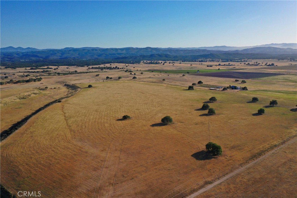 80 Lockwood Road Bradley, CA 93426 - Photo 3 of 11