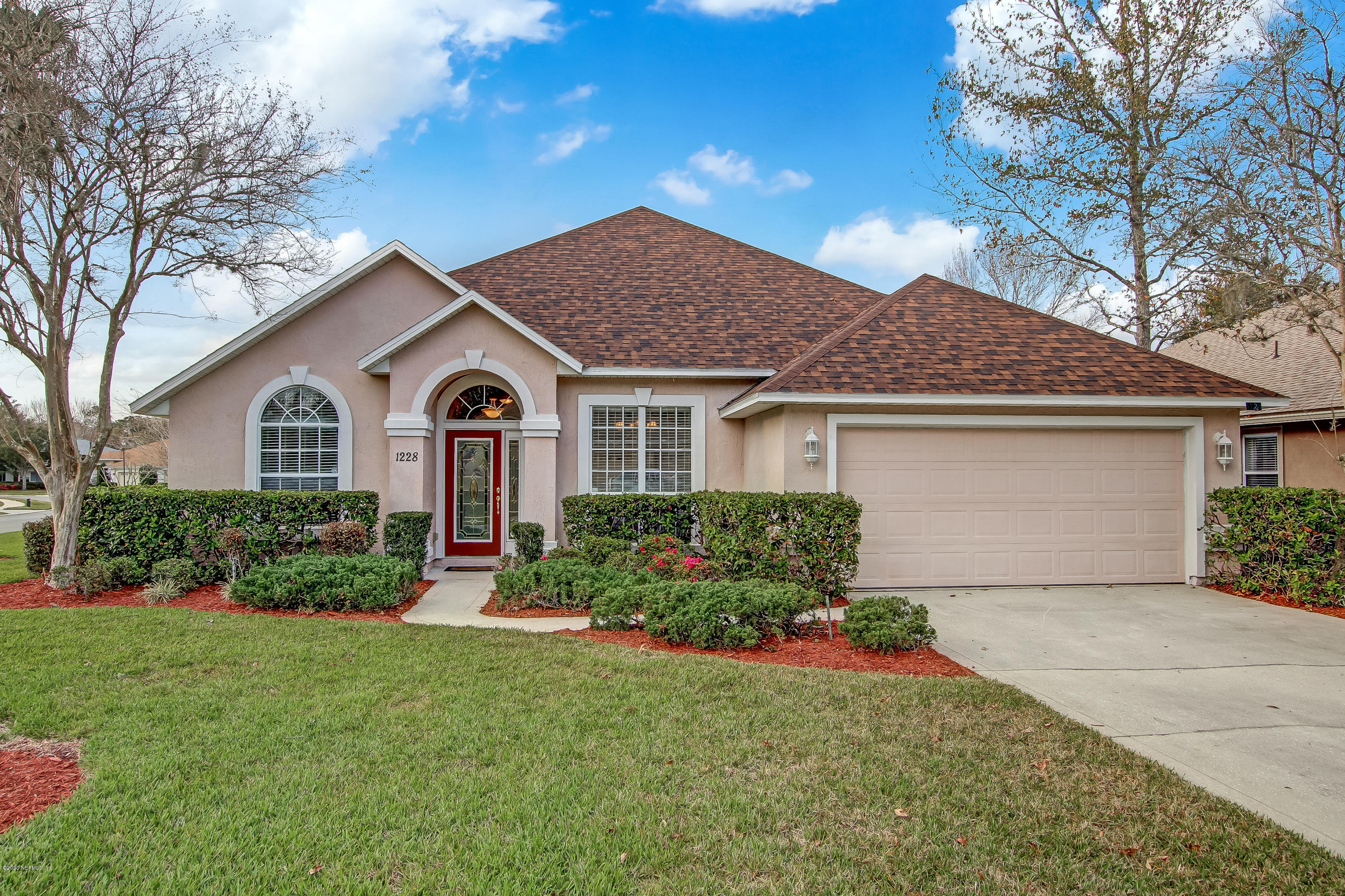1228 Paradise Pond Road