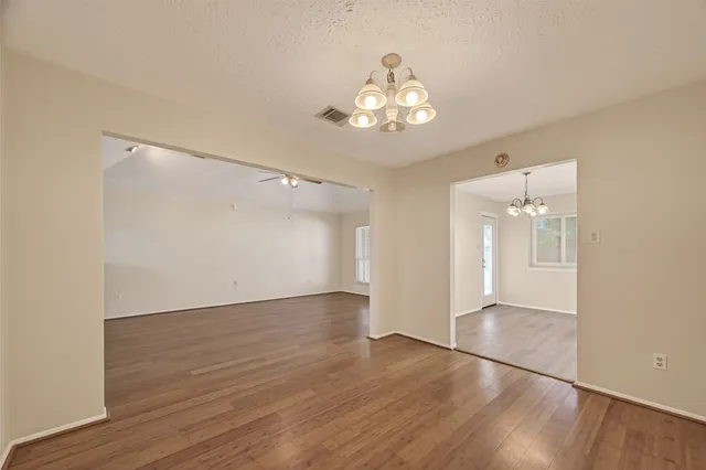 $295,000 | 2905 Park Shadow Lane, Deer Park, TX 77536