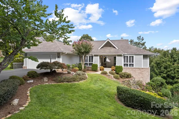 $615,000 | 414 Ledgemont Court, Flat Rock, NC 28731