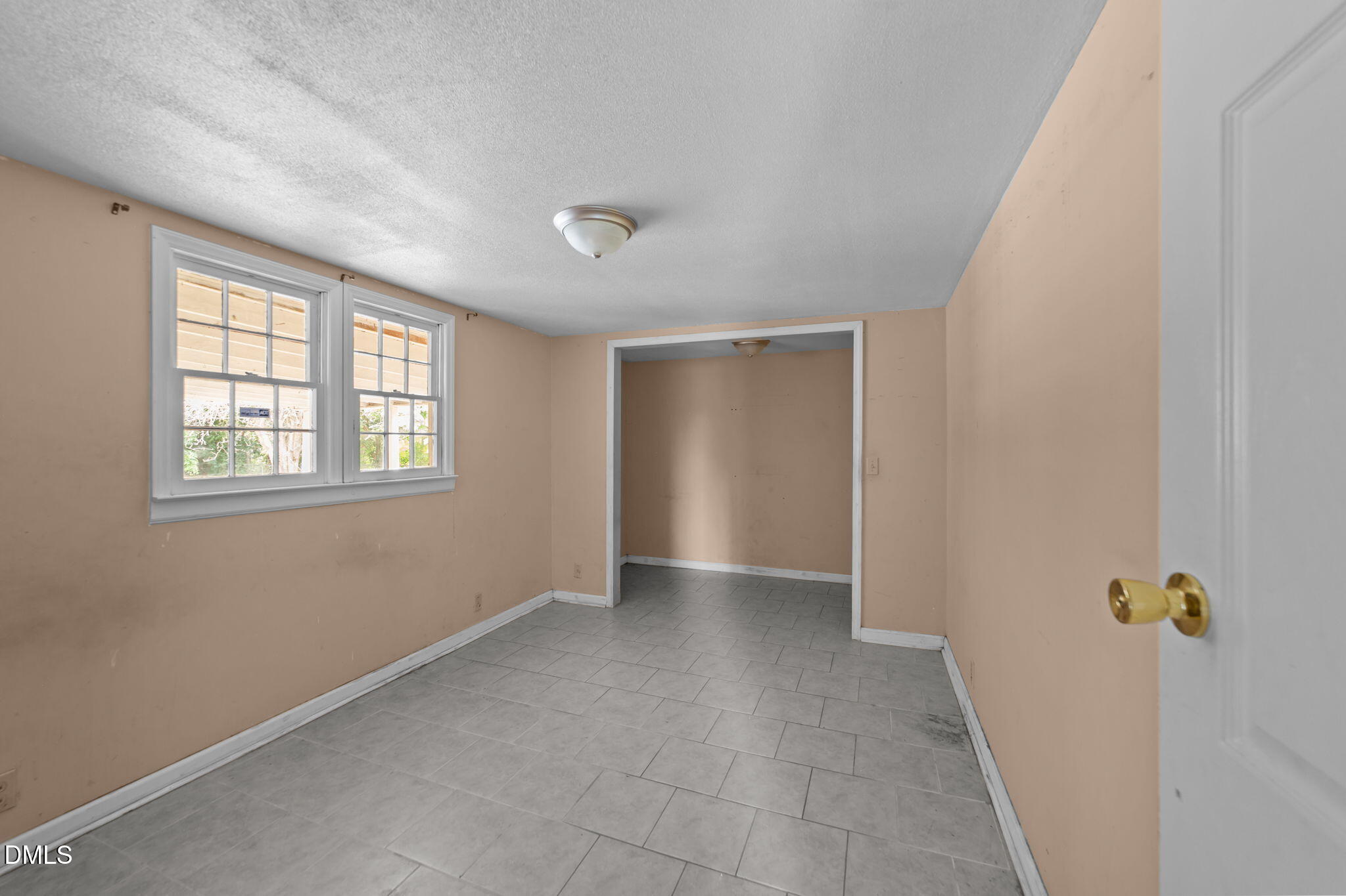 409 W Drive Selma, NC 27576 - Photo 12 of 46 33-web-or-mls-VB4A3571