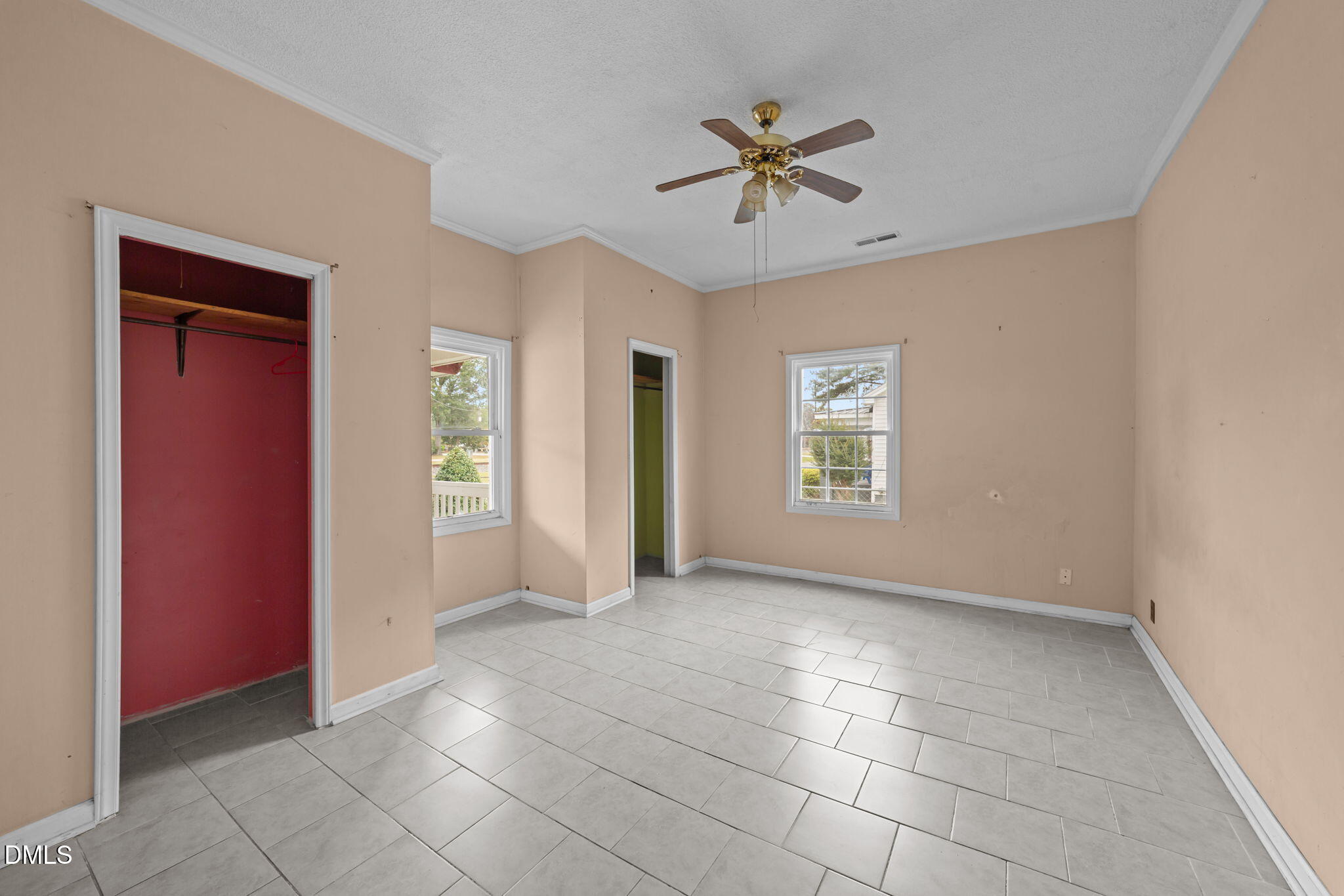 409 W Drive Selma, NC 27576 - Photo 18 of 46 39-web-or-mls-VB4A3589