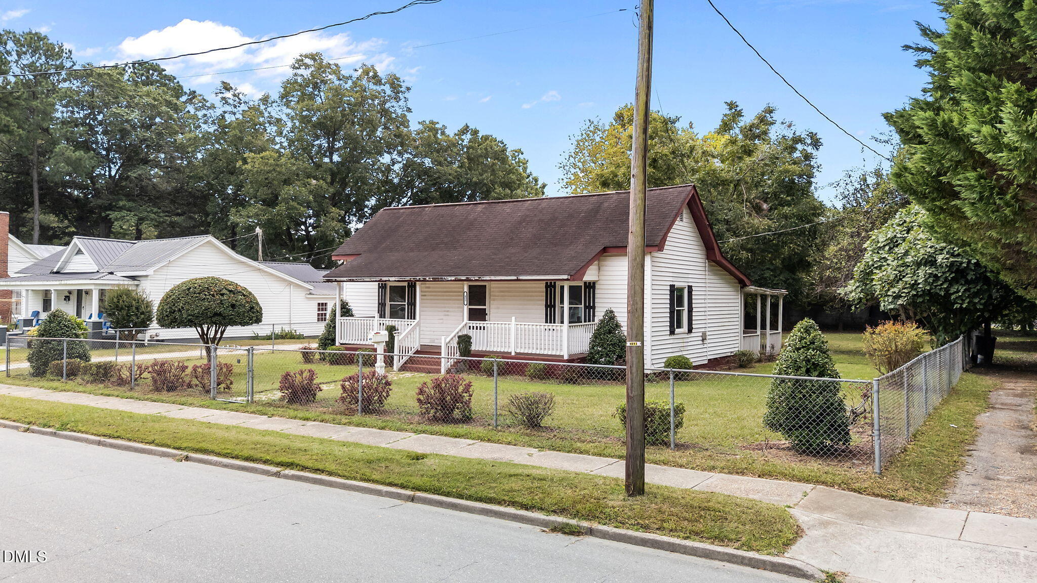 409 W Drive Selma, NC 27576 - Photo 28 of 46 4-web-or-mls-DJI_20250915112201_0815_D