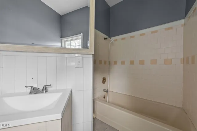 $140,000 | 409 W Drive, Selma, NC 27576