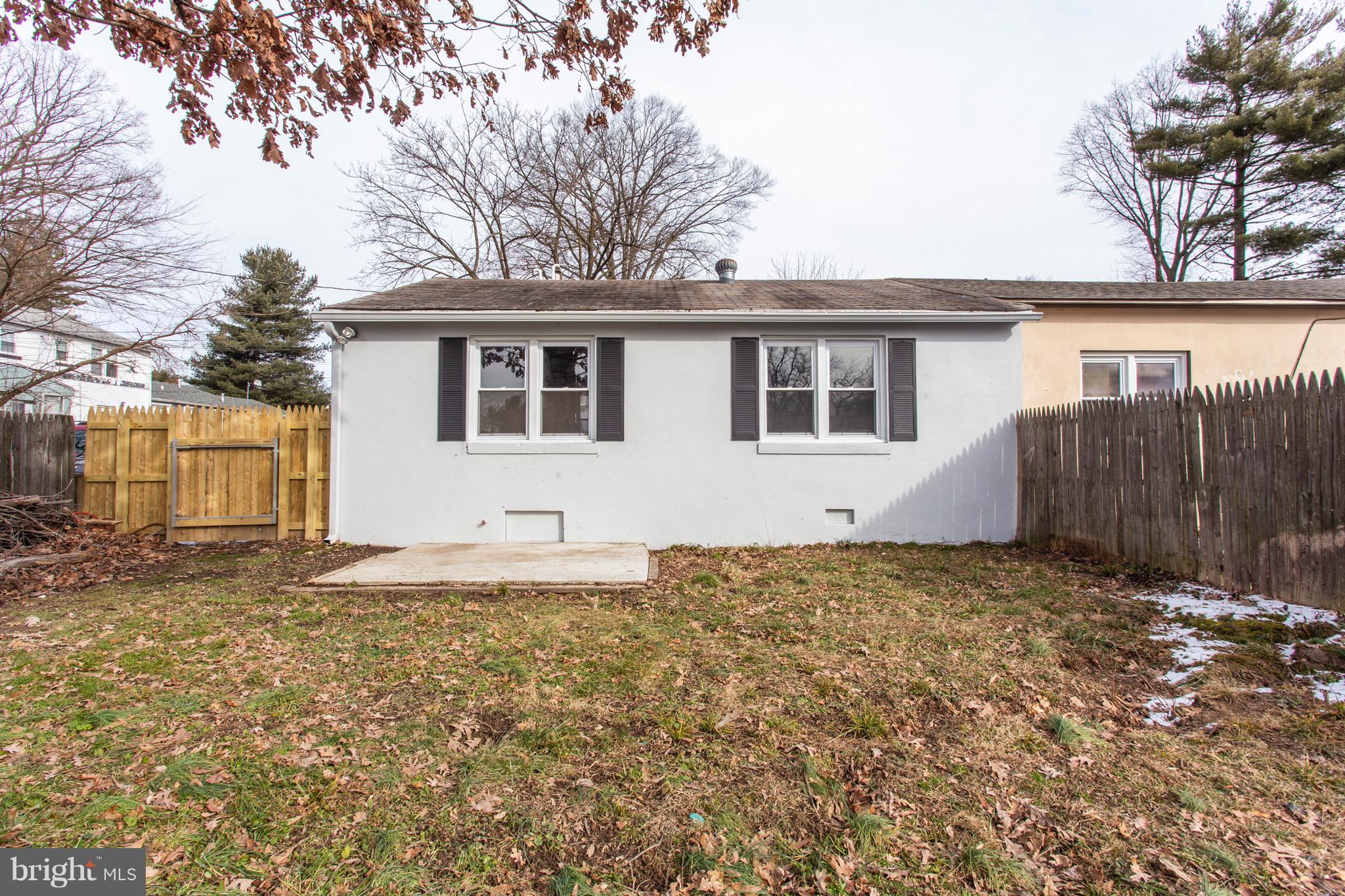 707 Raleigh Court Wallingford, PA 19086 - Photo 22 of 28 Backyard