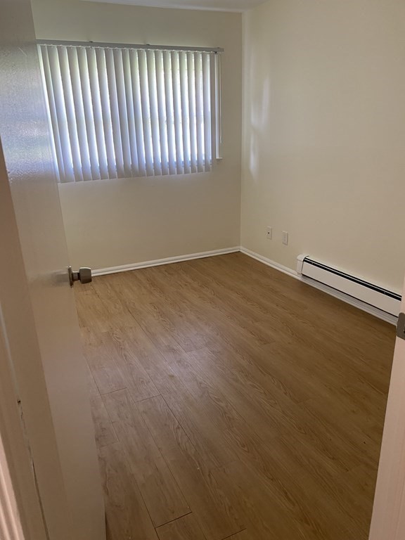 679 Bradley Road Springfield, MA 01109 - Photo 10 of 18