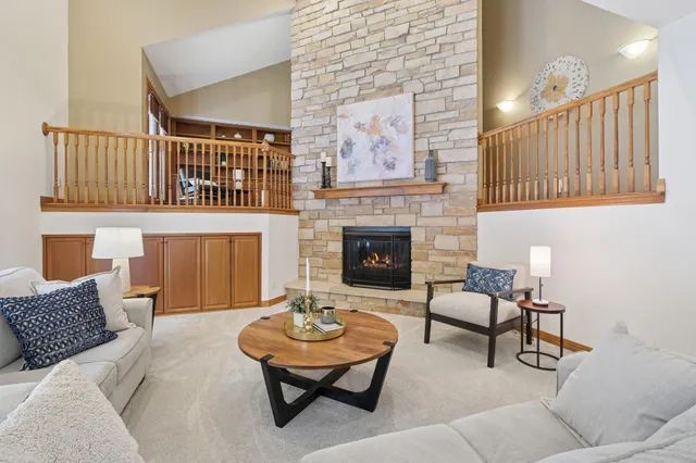 $1,100,000 | 6507 Orchard Ridge Trail, Woodbury, MN 55129