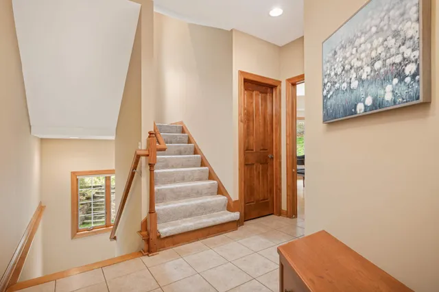 $1,100,000 | 6507 Orchard Ridge Trail, Woodbury, MN 55129