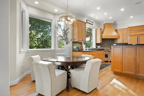 $3,888,000 | 310 Old Spanish Trail, Portola Valley, CA 94028