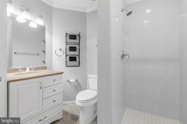 $2,000 | 12212 Eagles Nest Court, Unit B, Germantown, MD 20874