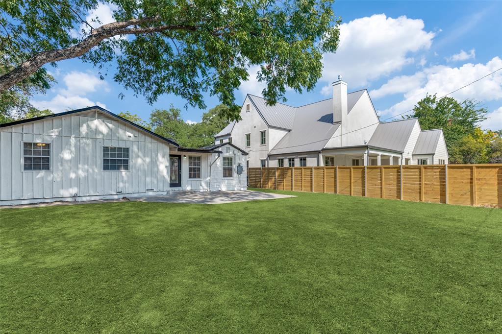 852 Northwood Road Fort Worth, TX 76107 - Photo 19 of 20