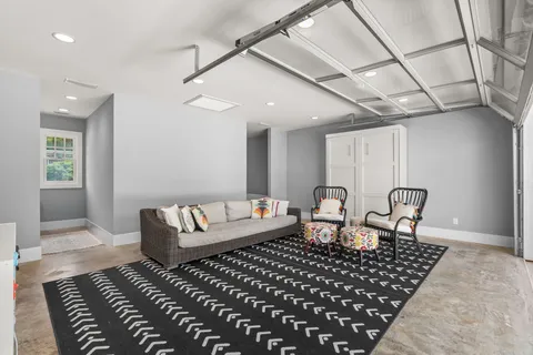 $3,499,000 | 3015 Washington Square, Austin, TX 78705