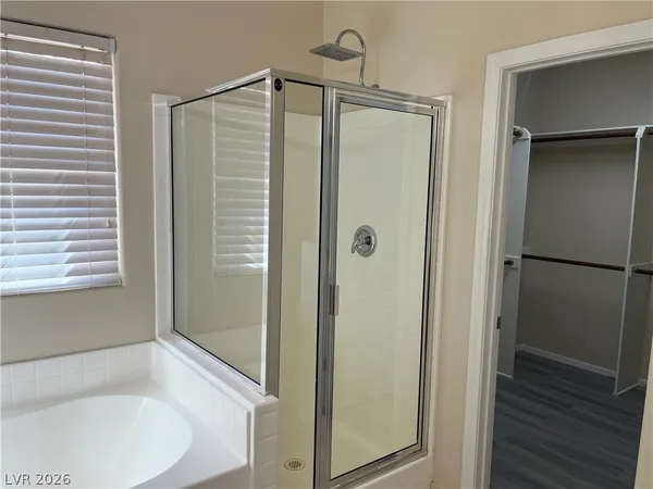 $2,600 | 10922 Moonbeam Glow Lane, Las Vegas, NV 89135
