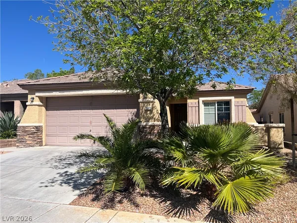 $2,600 | 10922 Moonbeam Glow Lane, Las Vegas, NV 89135