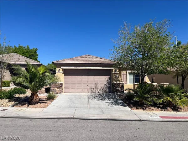 $2,600 | 10922 Moonbeam Glow Lane, Las Vegas, NV 89135