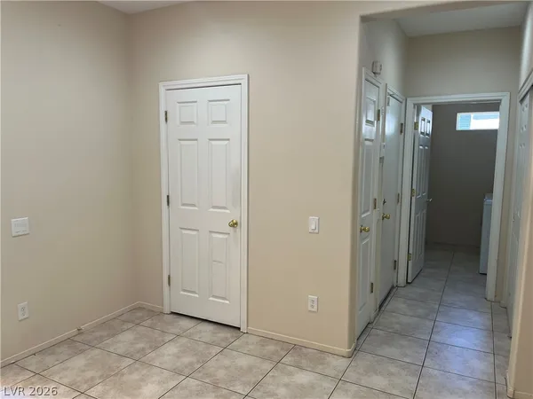 $2,600 | 10922 Moonbeam Glow Lane, Las Vegas, NV 89135