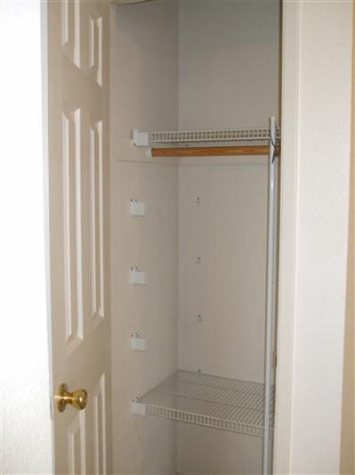 20527 Olympia Road Madera, CA 93638 - Photo 7 of 12 closet