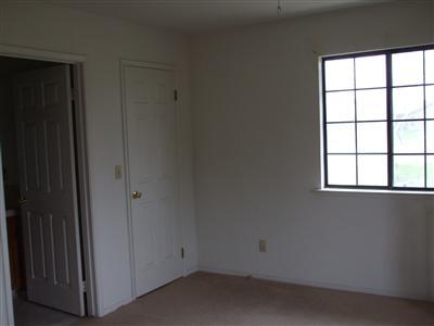 20527 Olympia Road Madera, CA 93638 - Photo 8 of 12 master room
