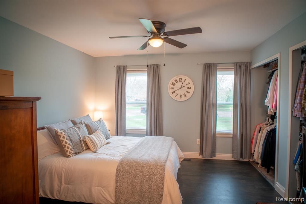 44012 Hanford Road Canton, MI 48187 - Photo 11 of 16